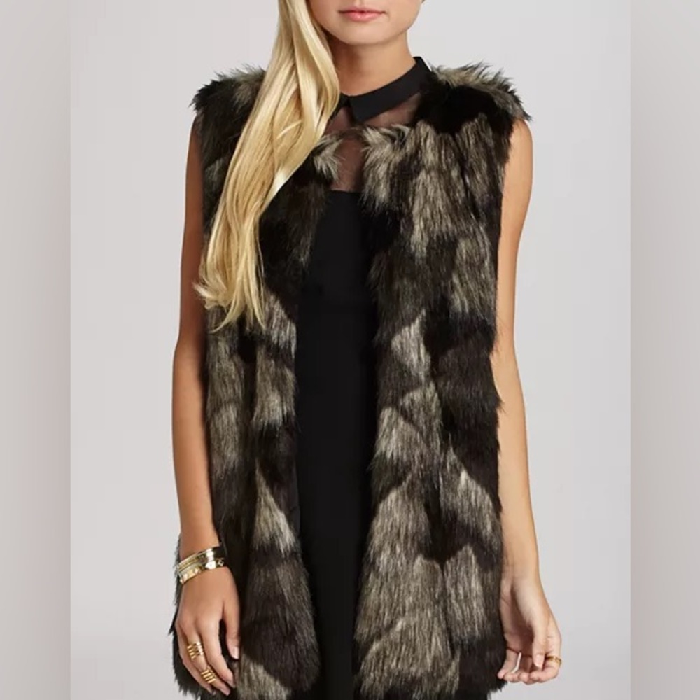 BCBGeneration Faux Fur Vest in Black and Gray with pockets